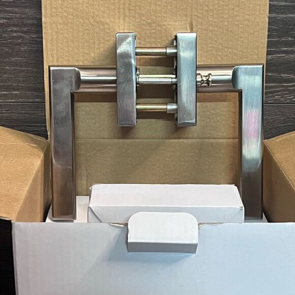 Modern Brushed Nickel Metal Interior Door Handles with Lock. Halifax Square. NIB - Picture 7 of 9